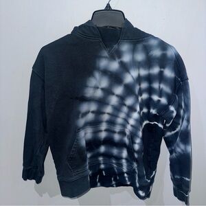 Gap Kids Navy Blue and White Tie-Dye Hoodie